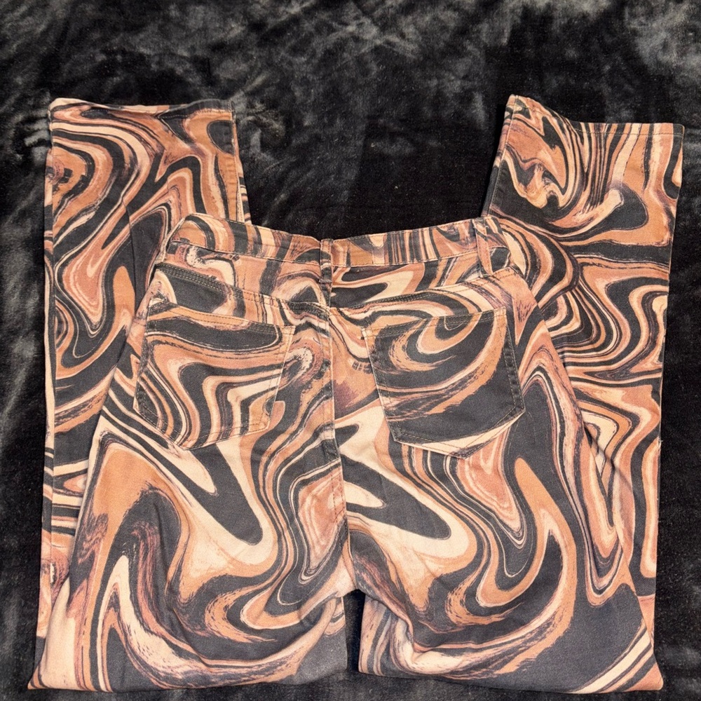 Swirl Patterned Jeans - Picture 4 of 6